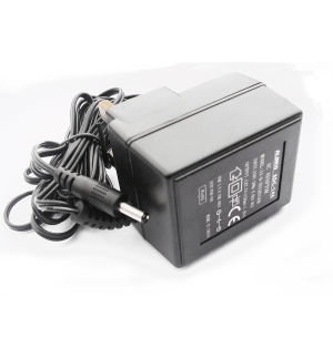 DISCONTINUED UK Plug Wall Charger EDC-148